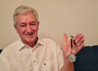 Uhr eines KZ-Häftlings nach 85 Jahren an den Sohn retourniert