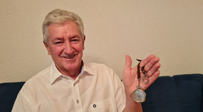 Uhr eines KZ-Häftlings nach 85 Jahren an den Sohn retourniert