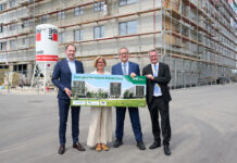 Dachgleiche beim größten Hotel am Flughafen Wien: Vienna House Easy by Wyndham