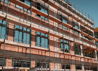 Therapiezentrum Ybbs: Rohbau für neuen Zubau zur Sozialpsychiatrie fertiggestellt