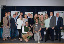 Schüler:innen der HLUW Yspertal verleihen Nachhaltigkeitspreis „Grüner Zweig“