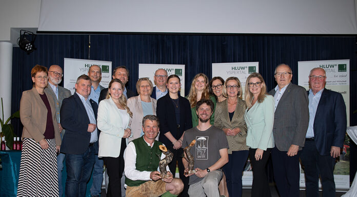 Schüler:innen der HLUW Yspertal verleihen Nachhaltigkeitspreis „Grüner Zweig“