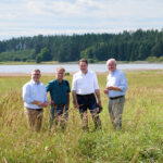 Exkursion bringt Einblicke in möglichen Nationalpark Kampwald