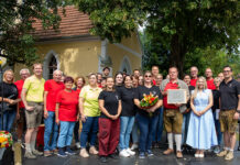 Feierliche Eröffnung des Pöverdinger Dorfplatzls
