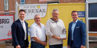 Königsbrunn wächst: GEDESAG feiert Dachgleiche für 33 neue Wohnungen