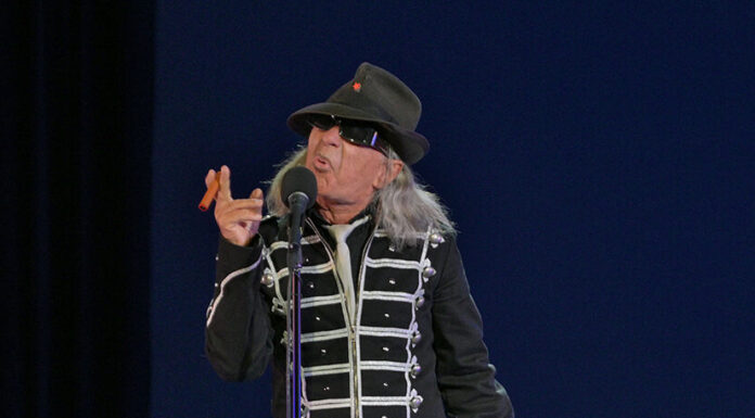 Gerhard Hönigl feiert 45. Bühnenjubiläum mit Show in St. Pölten