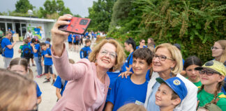 Rund 210.000 Schülerinnen und Schüler und über 22.000 Lehrkräfte starten heute in das neue Schuljahr