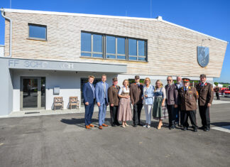 Neue Einsatzzentrale für fusionierte Feuerwehr Schollach eröffnet
