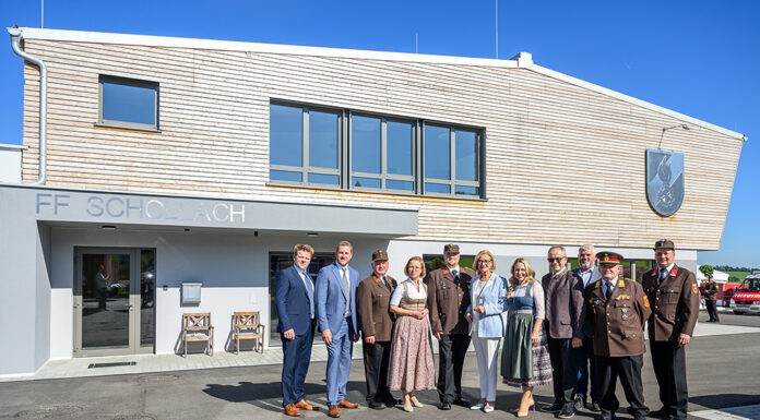 Neue Einsatzzentrale für fusionierte Feuerwehr Schollach eröffnet