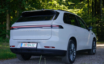 Sehr viel Auto um wenig Geld