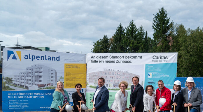 Spatenstich für geförderten Wohnraum und Beratungszentrum