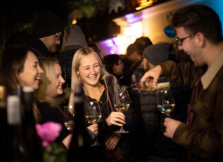 Edle Tropfen und gute Stimmung beim Kellergassenfest