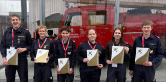 Fünf Feuerwehrjugendmitglieder erreichen das Feuerwehrjugendleistungsabzeichen in Gold