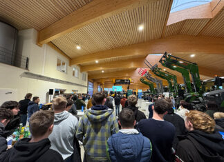 Sparkasse vernetzt Landwirte mit Tech-Unternehmen