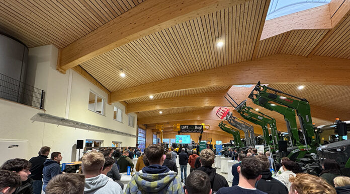 Sparkasse vernetzt Landwirte mit Tech-Unternehmen