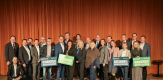 Sparkasse spendet 30.000 Euro an Vereine und Hilfsorganisationen