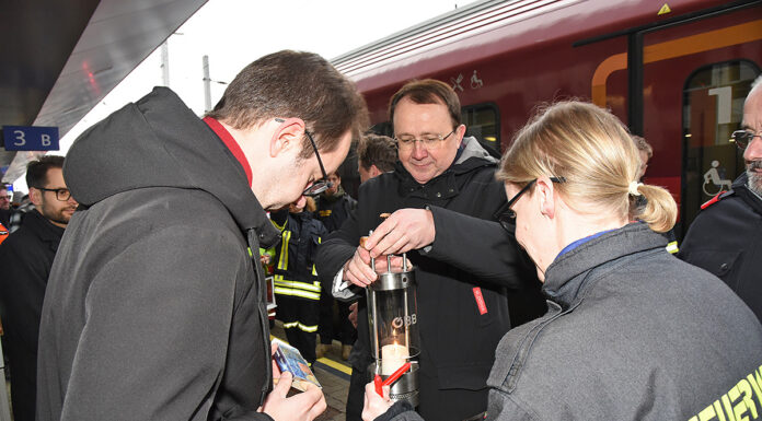 Das Friedenslicht ist in St. Pölten eingetroffen