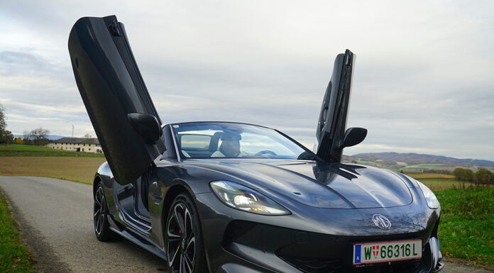 Elektrischer Gänsehaut-Roadster der Superlative