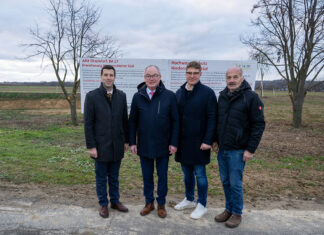 Hochwasserschutz in Niederschleinz eröffnet