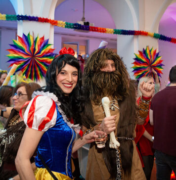 Faschingsausklang mit der Maskerade im Rathaus