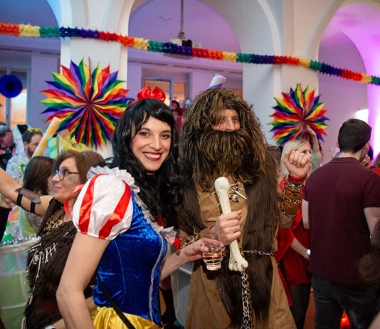 Faschingsausklang mit der Maskerade im Rathaus