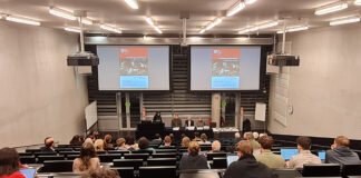 Familiengeschichte(n) im Hörsaal der Paris Lodron Universität Salzburg