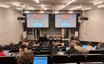 Familiengeschichte(n) im Hörsaal der Paris Lodron Universität Salzburg