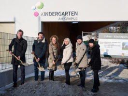 Spatenstich für Kindergartenzubau in Laxenburg