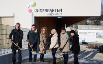Spatenstich für Kindergartenzubau in Laxenburg