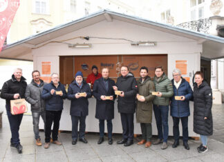Karitativer Genuss am Riemerplatz in St. Pölten