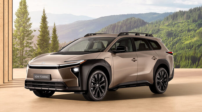 Verkaufsstart für kraftvollen Abenteurer unter Strom