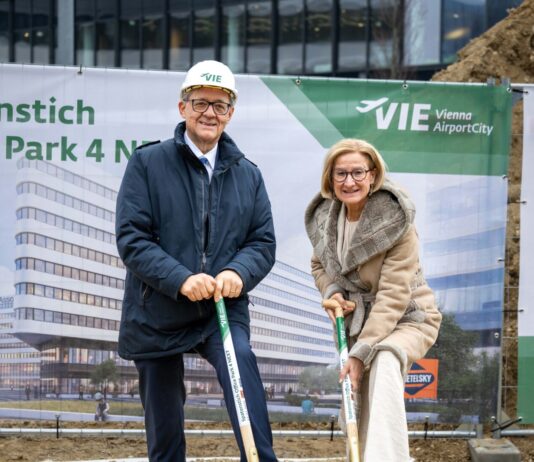 Spatenstich für den Office Park 4 NEXT am Flughafen Wien-Schwechat