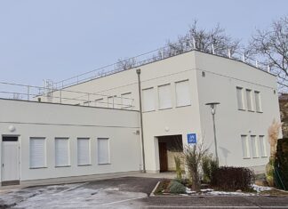 Frage des Monats: Wer wird die Erde retten?