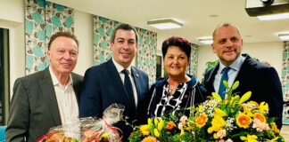 Petzenkirchen: Günther Sidl folgt Lisbeth Kern als neuer Bürgermeister