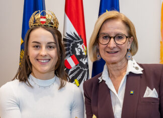 Neue Krone für NÖ Weinkönigin