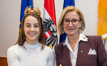 Neue Krone für NÖ Weinkönigin