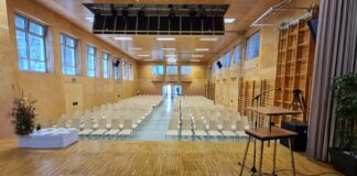 Gedenkfeier zum Todestag Jesu in Kronstorf