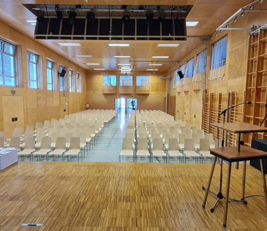 Gedenkfeier zum Todestag Jesu in Kronstorf