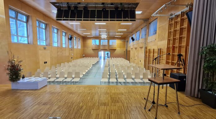 Gedenkfeier zum Todestag Jesu in Kronstorf