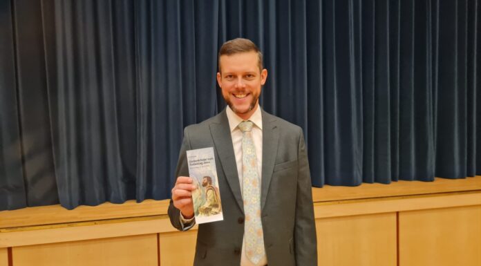 Gedenkfeier zum Todestag Jesu im Volkshaus Ebelsberg