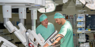 NÖ rüstet auf: OP-Roboter kommen in die Regionen