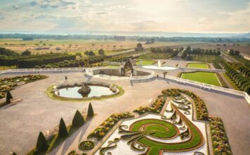 Barockgarten als Gesamtkunstwerk auf Schloss Hof