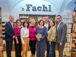 Fachl Eck Melk und Drogerie G´sundheitsPharm feierlich eröffnet