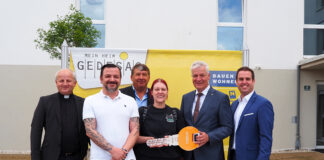 Feierliche Schlüsselübergabe „Königsbrunn IV“