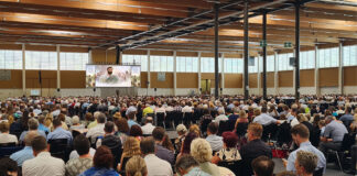 68 Zeugen Jehovas in Amstetten laden zum Kongress „Ewiges Glück“