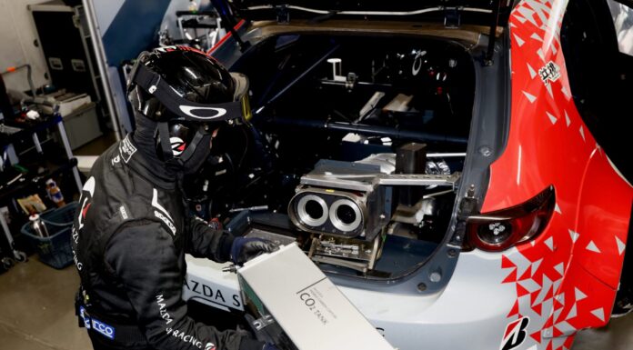 Mazda fängt CO₂ direkt beim Fahren ein