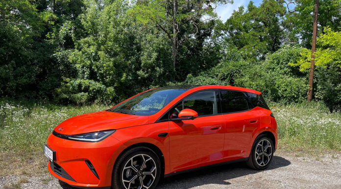 Chinas Auto-Riese greift weiter an