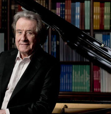 Rudolf Buchbinder gastiert im Stadttheater Baden