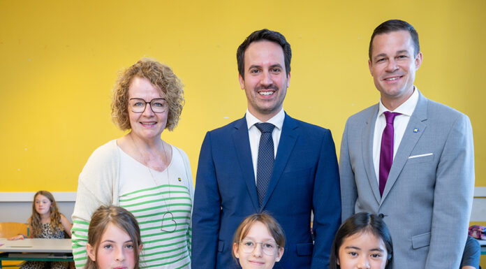 Erster Schultag für 210.000 Schülerinnen und Schüler in Niederösterreich